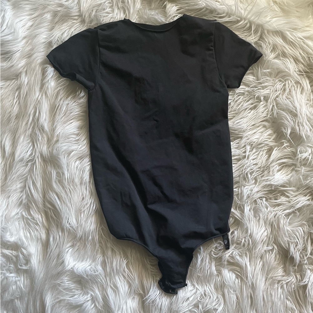 Skims Essential T-Shirt Bodysuit in Onyx